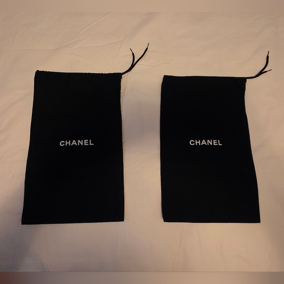 CHANELAuthentic Shoe Dust Bags – Set of 2 Black with White Logo 14x8